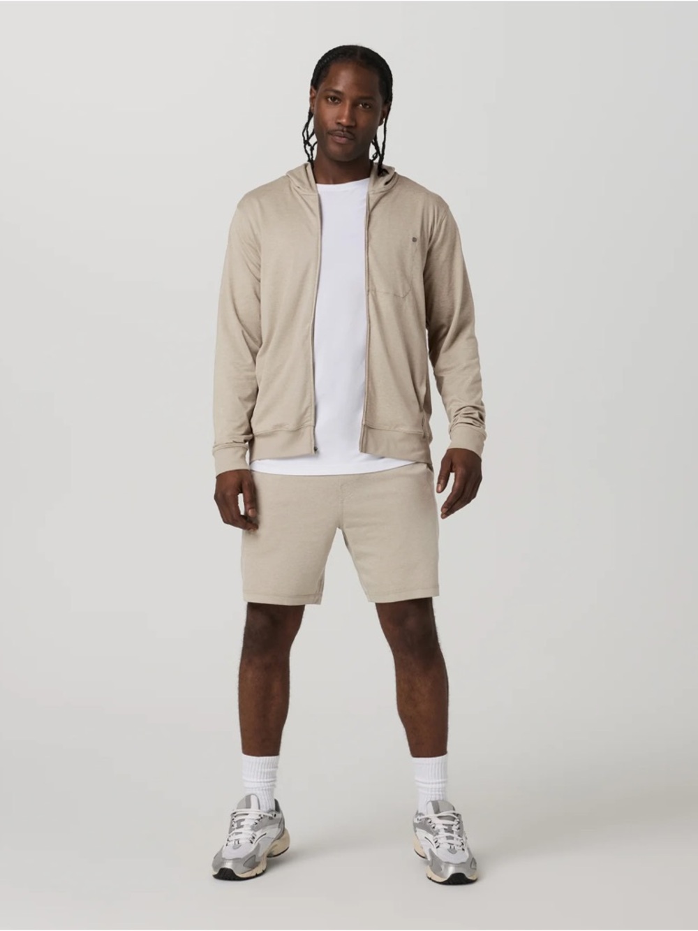 Vuori Ponto Performance Short 7" in Truffle Heather